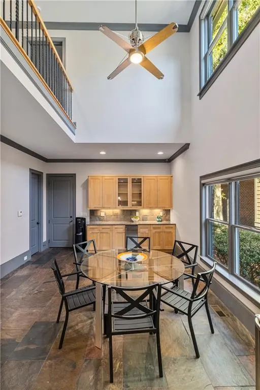 33 Cliftwood Drive, Atlanta, Georgia 30328, 6 Bedrooms Bedrooms, ,5 BathroomsBathrooms,Residential,For Sale,33 Cliftwood Drive,7720359