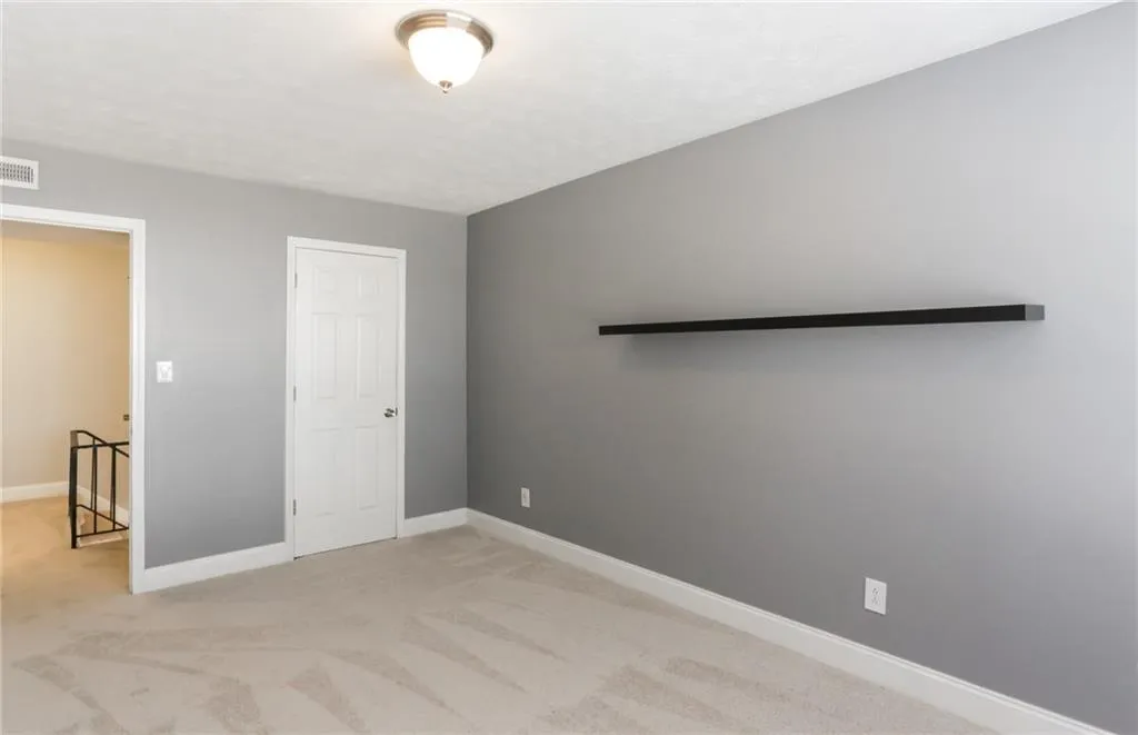 6980 Roswell Road Unit J7, Atlanta, Georgia 30328, 2 Bedrooms Bedrooms, ,1 BathroomBathrooms,Residential,Sold,6980 Roswell Road Unit J7,6839293