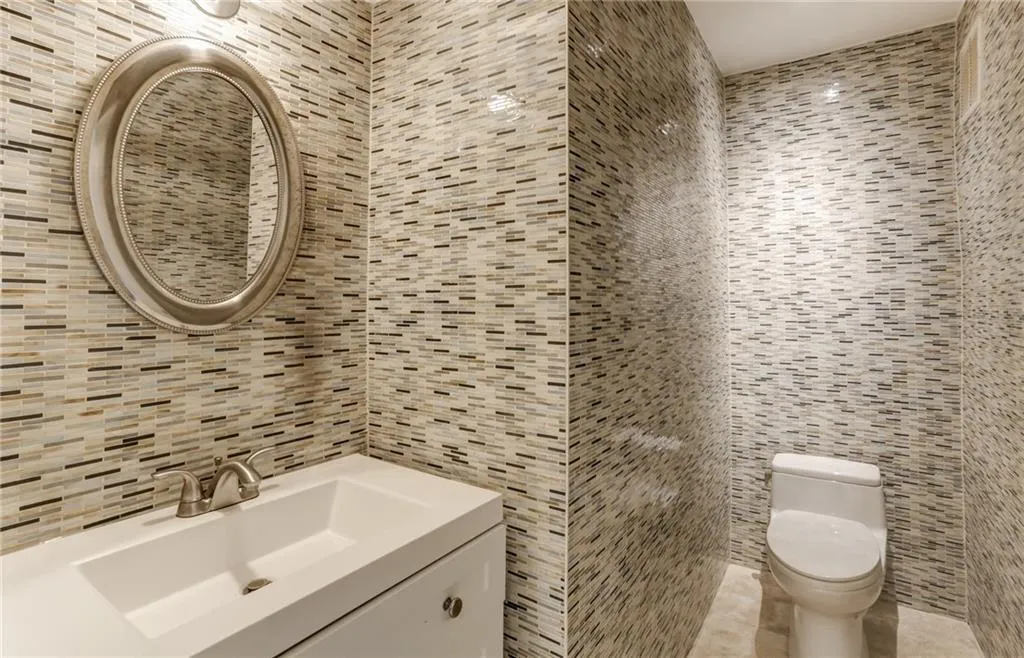 6980 Roswell Road Unit J7, Atlanta, Georgia 30328, 2 Bedrooms Bedrooms, ,1 BathroomBathrooms,Residential,Sold,6980 Roswell Road Unit J7,6839293