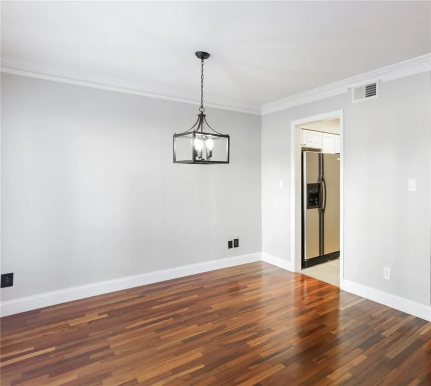 6980 Roswell Road Unit J7, Atlanta, Georgia 30328, 2 Bedrooms Bedrooms, ,1 BathroomBathrooms,Residential,Sold,6980 Roswell Road Unit J7,6839293