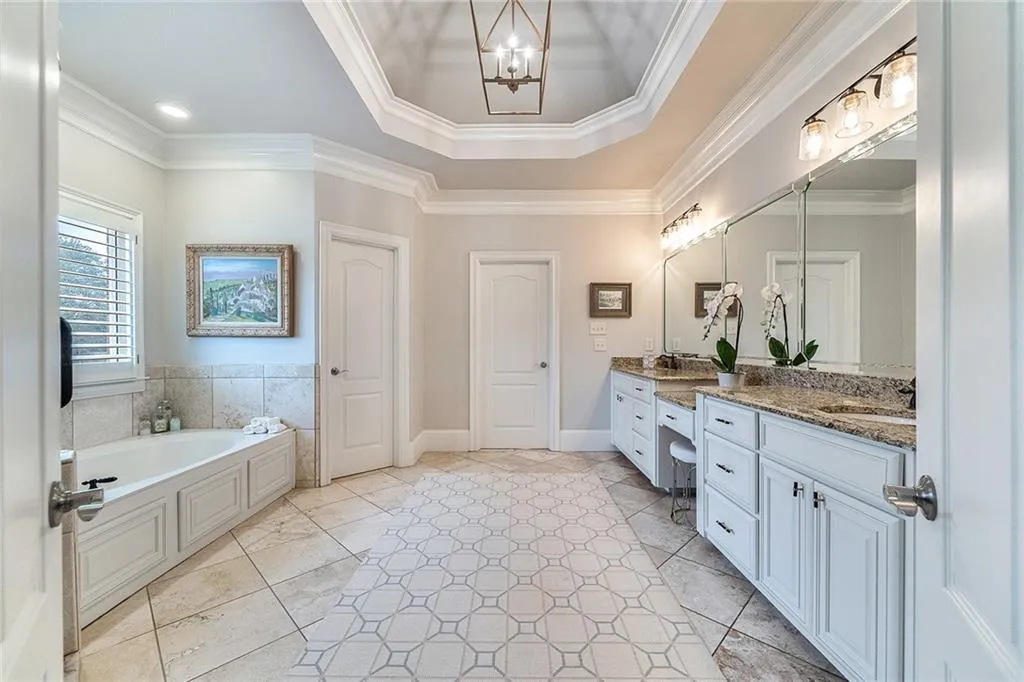 104 Silverwood Road, Sandy Springs, Georgia 30342, 5 Bedrooms Bedrooms, ,5 BathroomsBathrooms,Residential,Sold,104 Silverwood Road,6851948