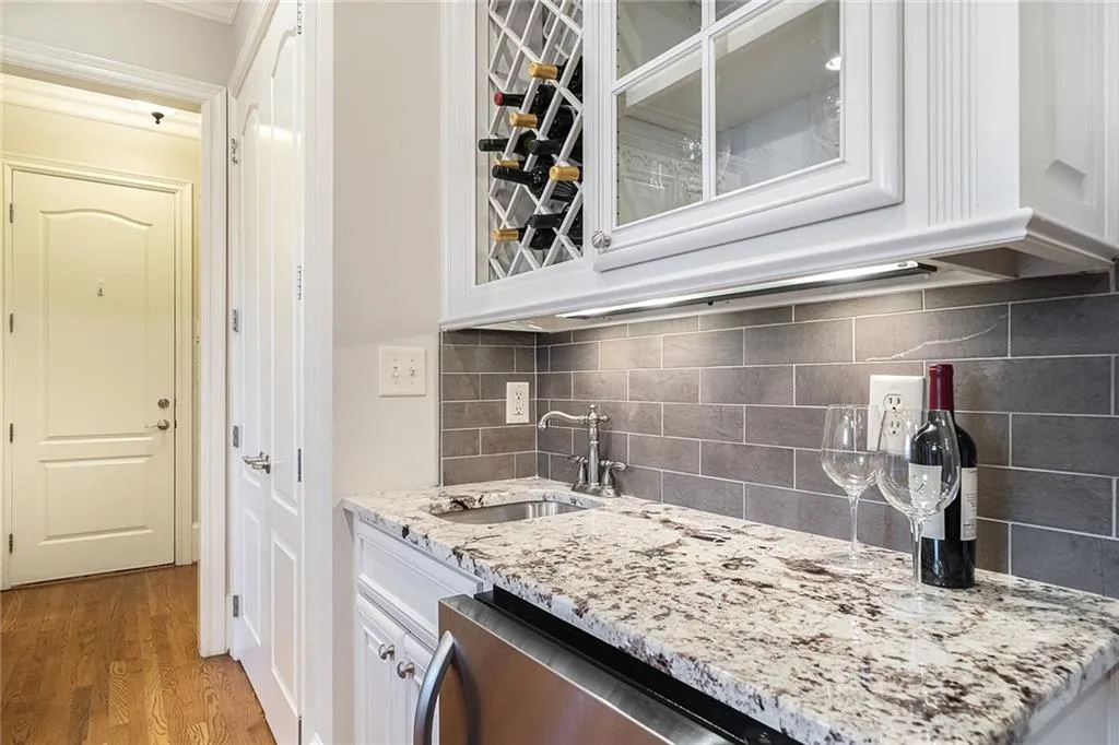 104 Silverwood Road, Sandy Springs, Georgia 30342, 5 Bedrooms Bedrooms, ,5 BathroomsBathrooms,Residential,Sold,104 Silverwood Road,6851948