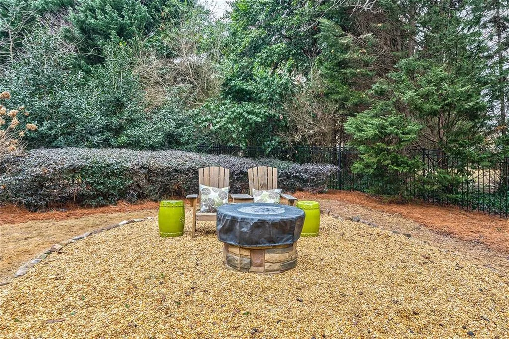 104 Silverwood Road, Sandy Springs, Georgia 30342, 5 Bedrooms Bedrooms, ,5 BathroomsBathrooms,Residential,Sold,104 Silverwood Road,6851948