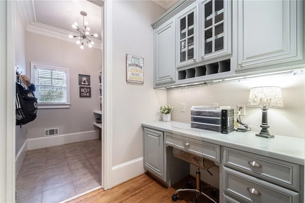 104 Silverwood Road, Sandy Springs, Georgia 30342, 5 Bedrooms Bedrooms, ,5 BathroomsBathrooms,Residential,Sold,104 Silverwood Road,6851948