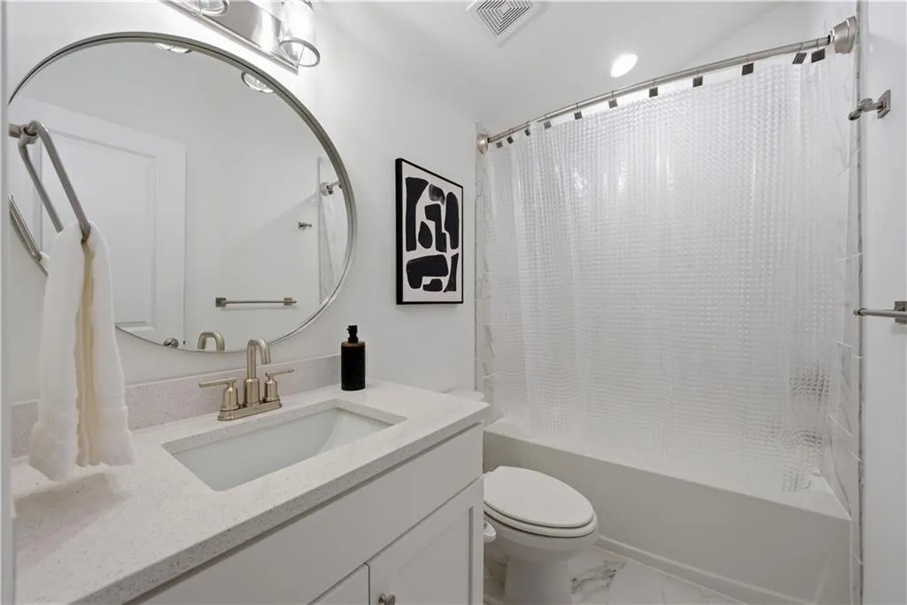 6832 Crescendo Court, Atlanta, Georgia 30328, 3 Bedrooms Bedrooms, ,4 BathroomsBathrooms,Residential,For Sale,6832 Crescendo Court,7739419