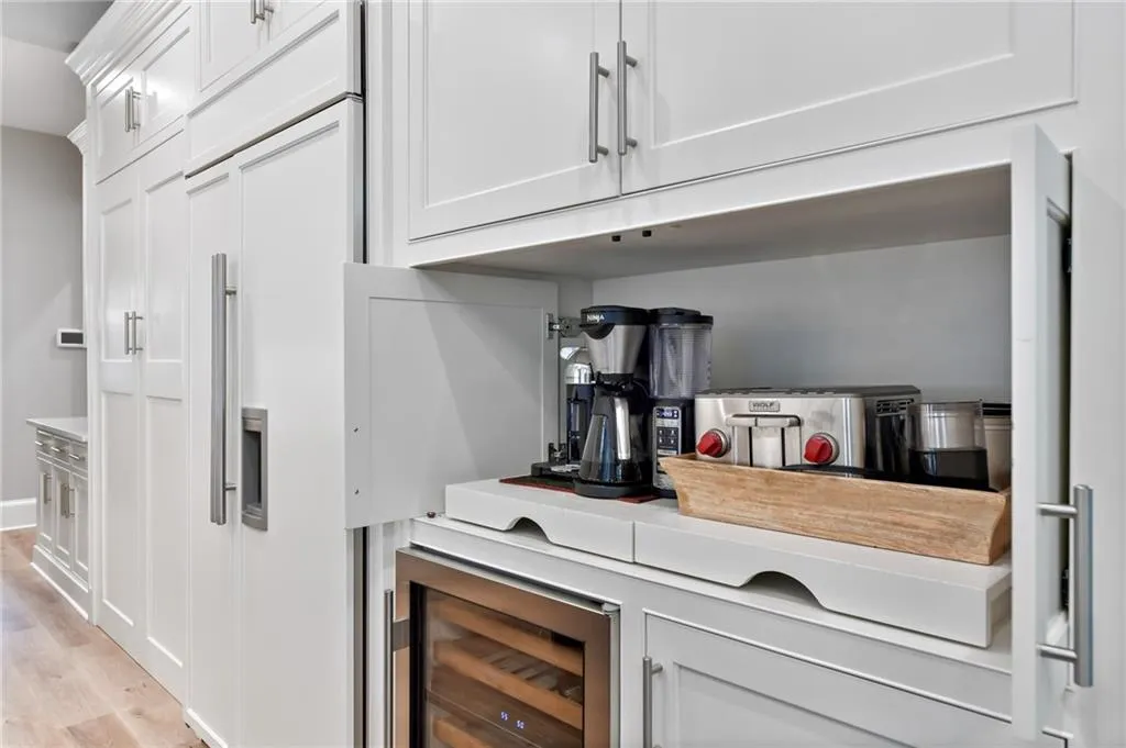 800 Lake Summit Drive, Atlanta, Georgia 30342, 5 Bedrooms Bedrooms, ,4 BathroomsBathrooms,Residential,Sold,800 Lake Summit Drive,6885108 800 Lake Summit Drive, Atlanta, Georgia 30342, 5 Bedrooms Bedrooms, ,4 BathroomsBathrooms,Residential,Sold,800 Lake Summit Drive,6885108