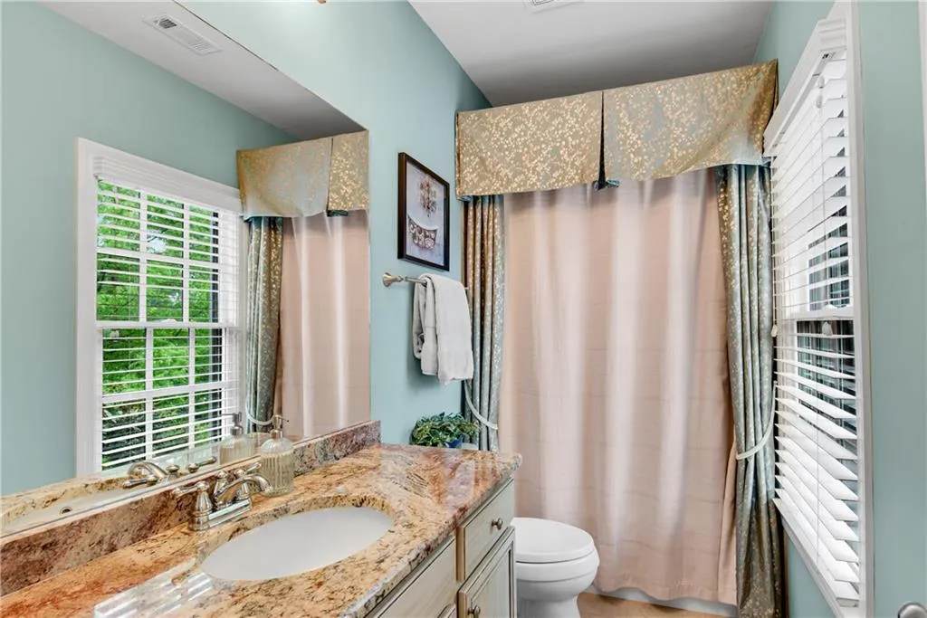 3663 Brookhaven Manor Crossing Ne Unit 1, Atlanta, Georgia 30319, 3 Bedrooms Bedrooms, ,3 BathroomsBathrooms,Residential,For Sale,3663 Brookhaven Manor Crossing Ne Unit 1,7600797