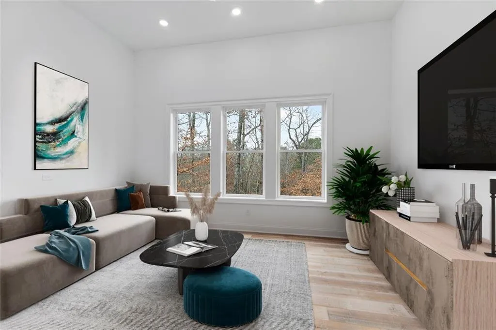 6770 Prelude Drive, Atlanta, Georgia 30328, 5 Bedrooms Bedrooms, ,4 BathroomsBathrooms,Residential,Sold,6770 Prelude Drive,7212377