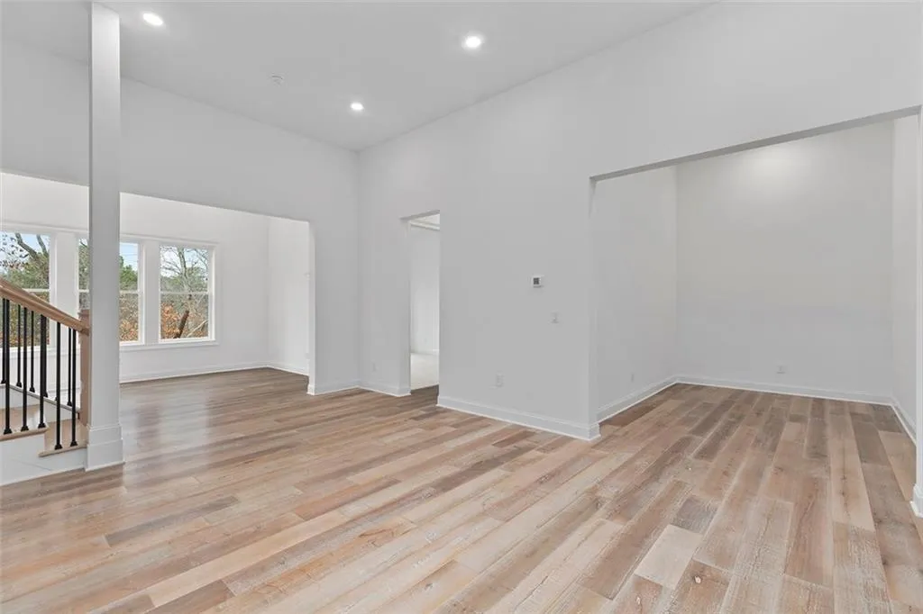 6770 Prelude Drive, Atlanta, Georgia 30328, 5 Bedrooms Bedrooms, ,4 BathroomsBathrooms,Residential,Sold,6770 Prelude Drive,7212377