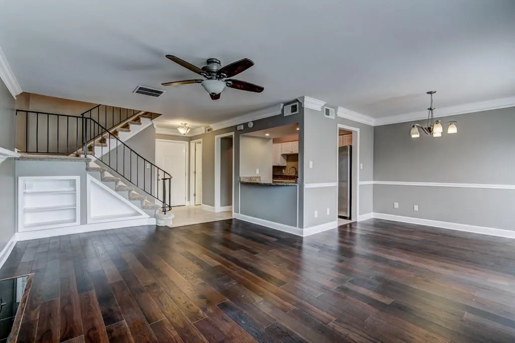 6980 Roswell Road Unit B6, Atlanta, Georgia 30328, 2 Bedrooms Bedrooms, ,1 BathroomBathrooms,Residential,Sold,6980 Roswell Road Unit B6,5820432