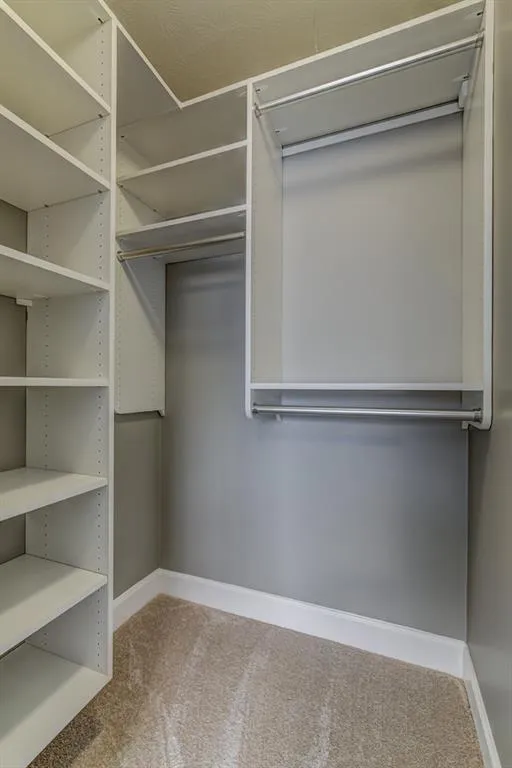 6980 Roswell Road Unit B6, Atlanta, Georgia 30328, 2 Bedrooms Bedrooms, ,1 BathroomBathrooms,Residential,Sold,6980 Roswell Road Unit B6,5820432