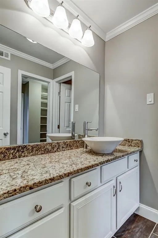 6980 Roswell Road Unit B6, Atlanta, Georgia 30328, 2 Bedrooms Bedrooms, ,1 BathroomBathrooms,Residential,Sold,6980 Roswell Road Unit B6,5820432