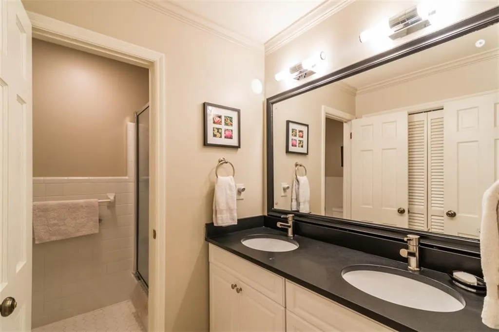 7245 Wynhill Drive, Sandy Springs, Georgia 30328, 3 Bedrooms Bedrooms, ,2 BathroomsBathrooms,Residential,Sold,7245 Wynhill Drive,5774181