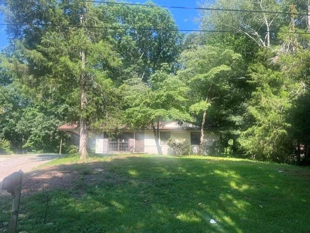 411 Karen Drive, Alpharetta, Georgia 30009