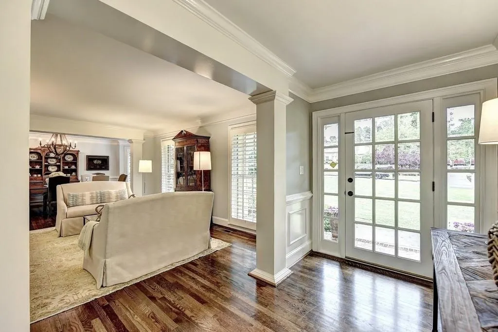 1000 The 16th Fairway, Sandy Springs, Georgia 30350, 6 Bedrooms Bedrooms, ,4 BathroomsBathrooms,Residential,Sold,1000 The 16th Fairway,6540310