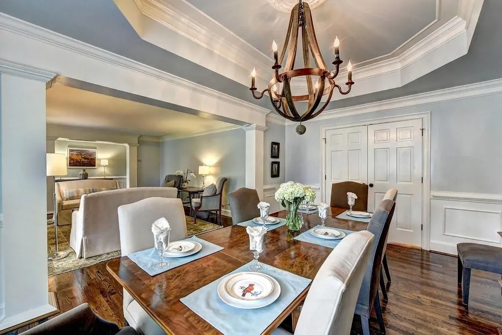 1000 The 16th Fairway, Sandy Springs, Georgia 30350, 6 Bedrooms Bedrooms, ,4 BathroomsBathrooms,Residential,Sold,1000 The 16th Fairway,6540310