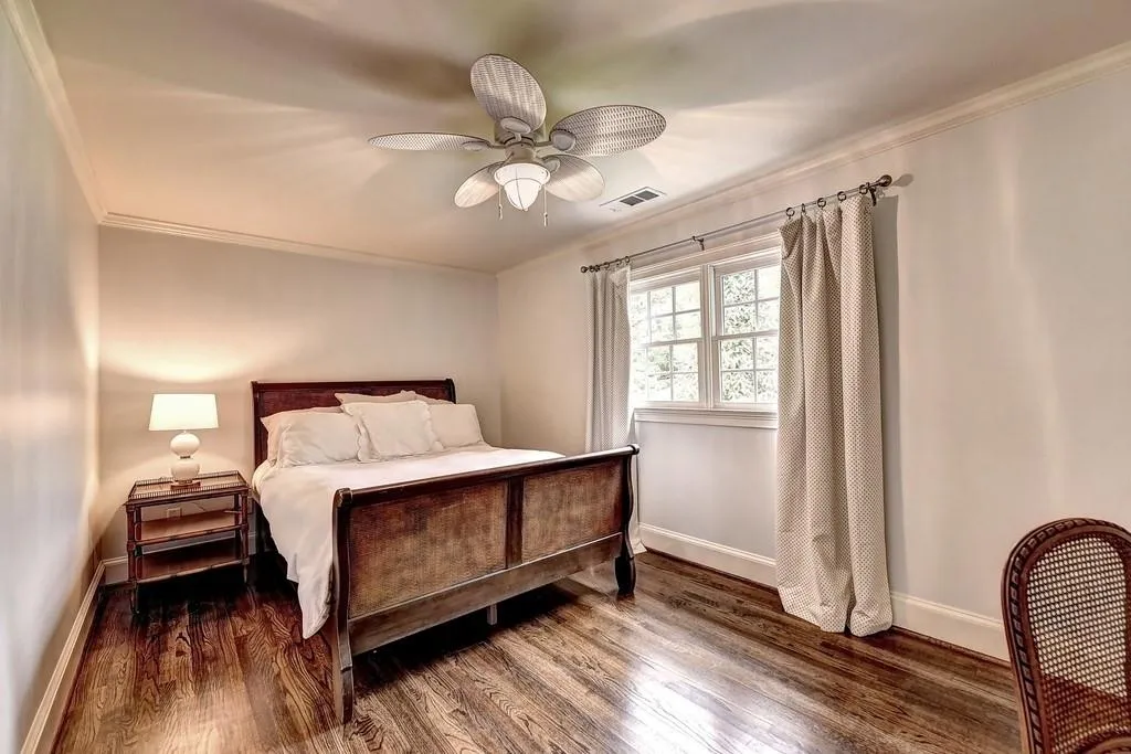 1000 The 16th Fairway, Sandy Springs, Georgia 30350, 6 Bedrooms Bedrooms, ,4 BathroomsBathrooms,Residential,Sold,1000 The 16th Fairway,6540310
