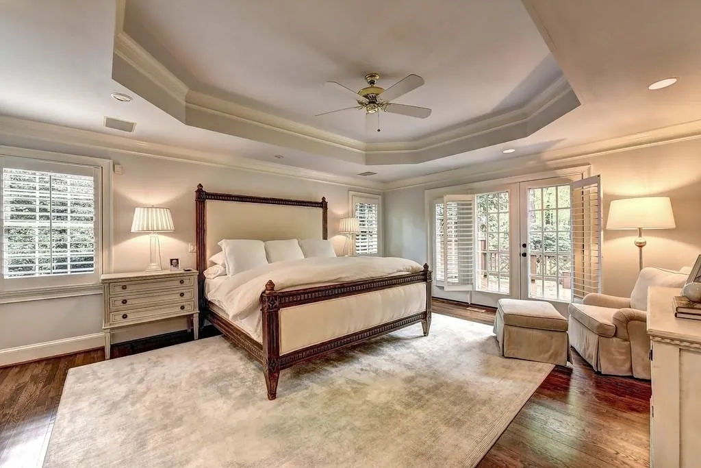 1000 The 16th Fairway, Sandy Springs, Georgia 30350, 6 Bedrooms Bedrooms, ,4 BathroomsBathrooms,Residential,Sold,1000 The 16th Fairway,6540310