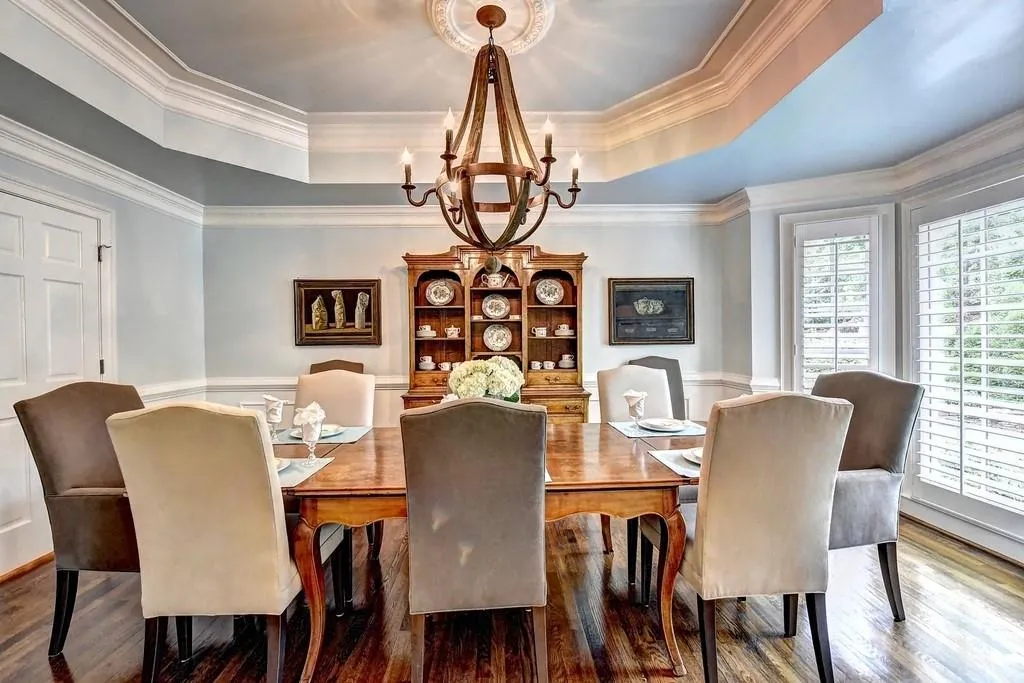 1000 The 16th Fairway, Sandy Springs, Georgia 30350, 6 Bedrooms Bedrooms, ,4 BathroomsBathrooms,Residential,Sold,1000 The 16th Fairway,6540310