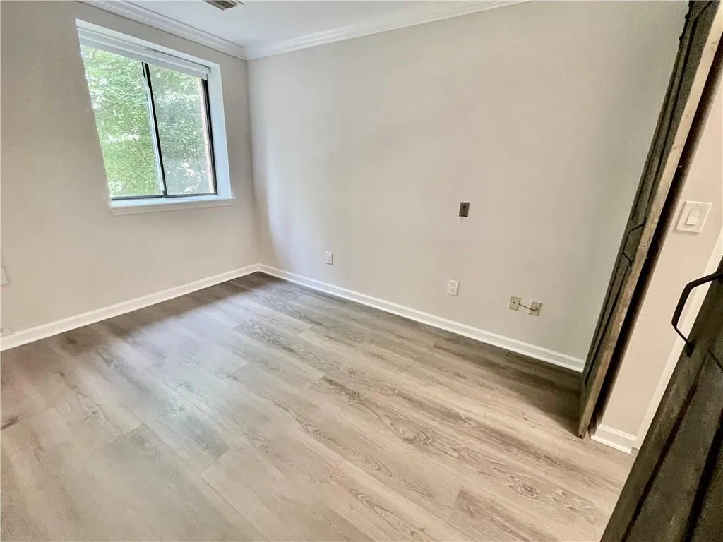 300 Johnson Ferry Road Unit A406, Atlanta, Georgia 30328, 1 Bedroom Bedrooms, ,1 BathroomBathrooms,Residential,Sold,300 Johnson Ferry Road Unit A406,7400895