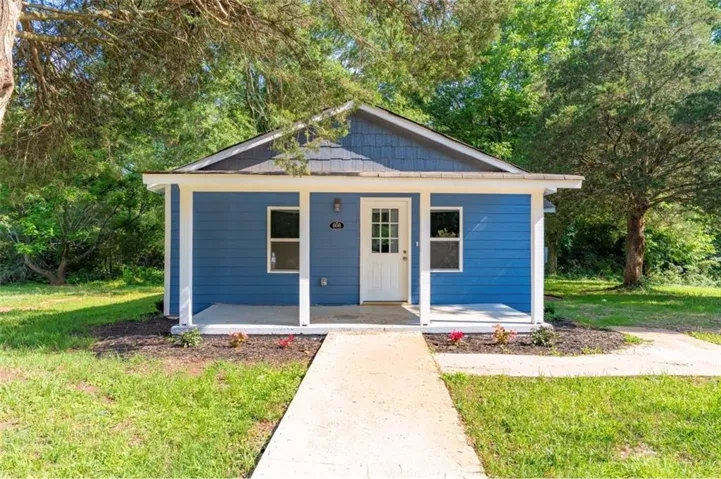 808 Davis Street, Monroe, Georgia 30655
