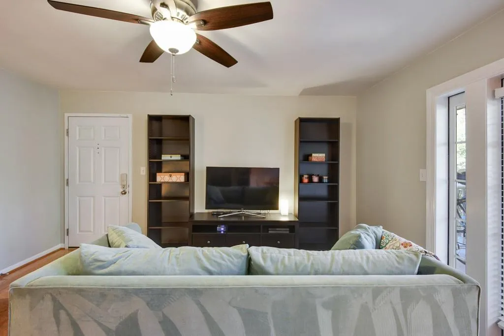 1445 Monroe Drive Ne Unit C28, Atlanta, Georgia 30324, 2 Bedrooms Bedrooms, ,2 BathroomsBathrooms,Residential,Sold,1445 Monroe Drive Ne Unit C28,5971505