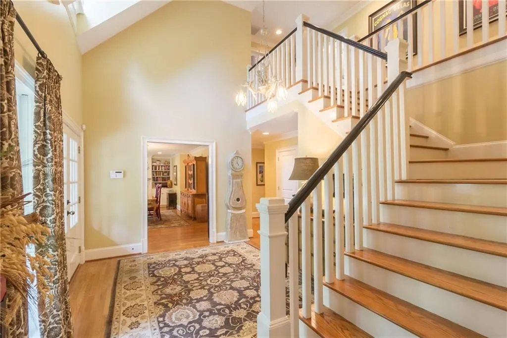 4750 Merlendale Drive, Atlanta, Georgia 30327, 5 Bedrooms Bedrooms, ,5 BathroomsBathrooms,Residential,Sold,4750 Merlendale Drive,5865593