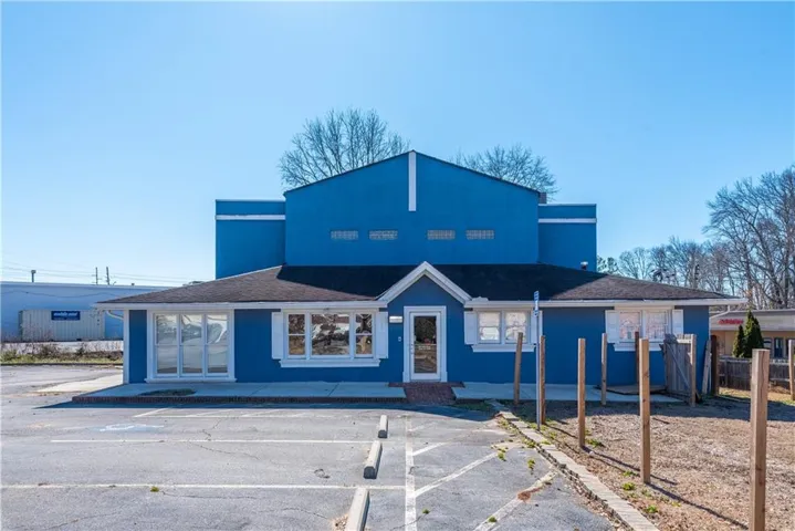 Outdoor building