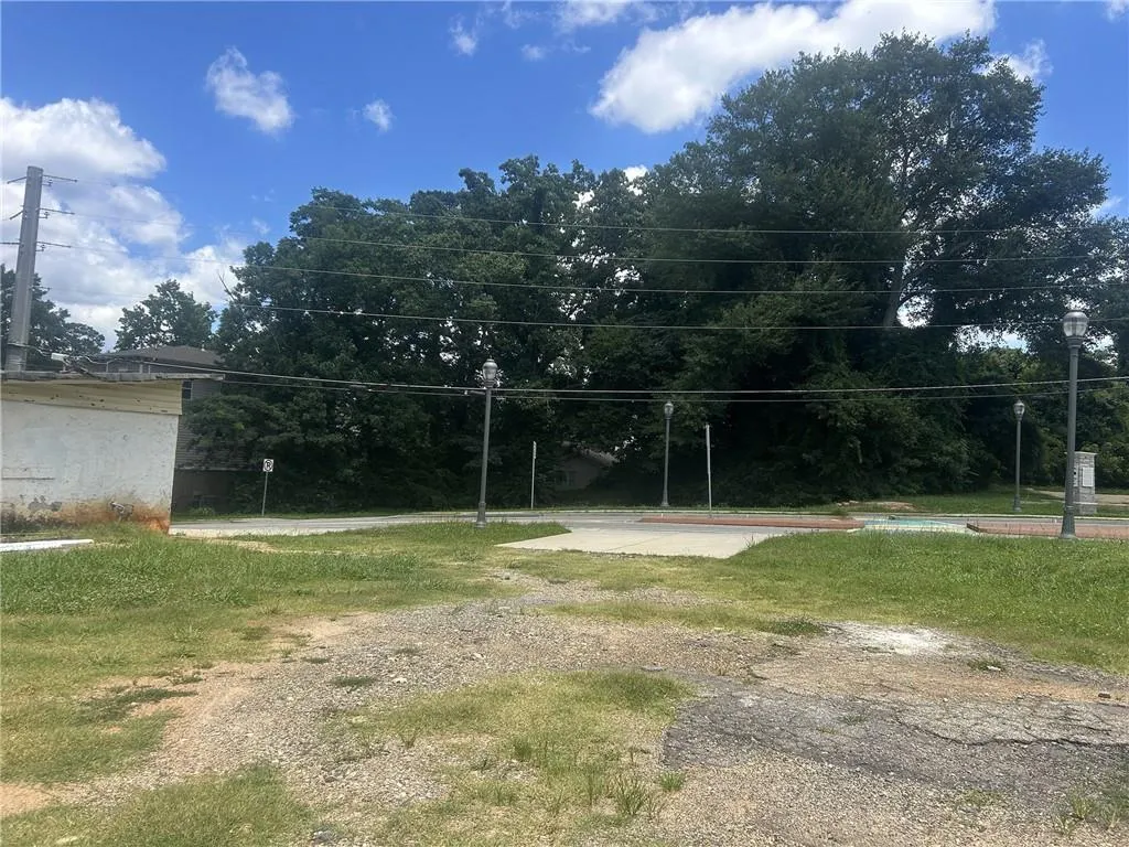 1334 Windsor Parkway, Atlanta, Georgia 30319, ,Commercial Sale,For Sale,1334 Windsor Parkway,7608068