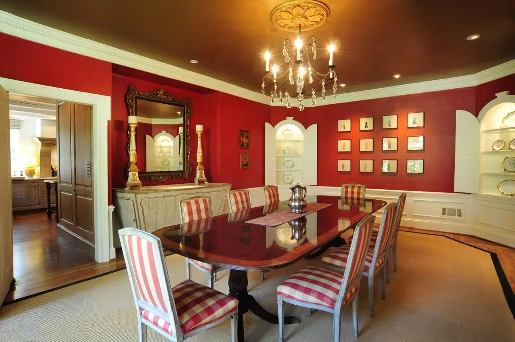 Atlanta, Georgia 30305, 5 Bedrooms Bedrooms, ,8 BathroomsBathrooms,Residential,Sold,5509588