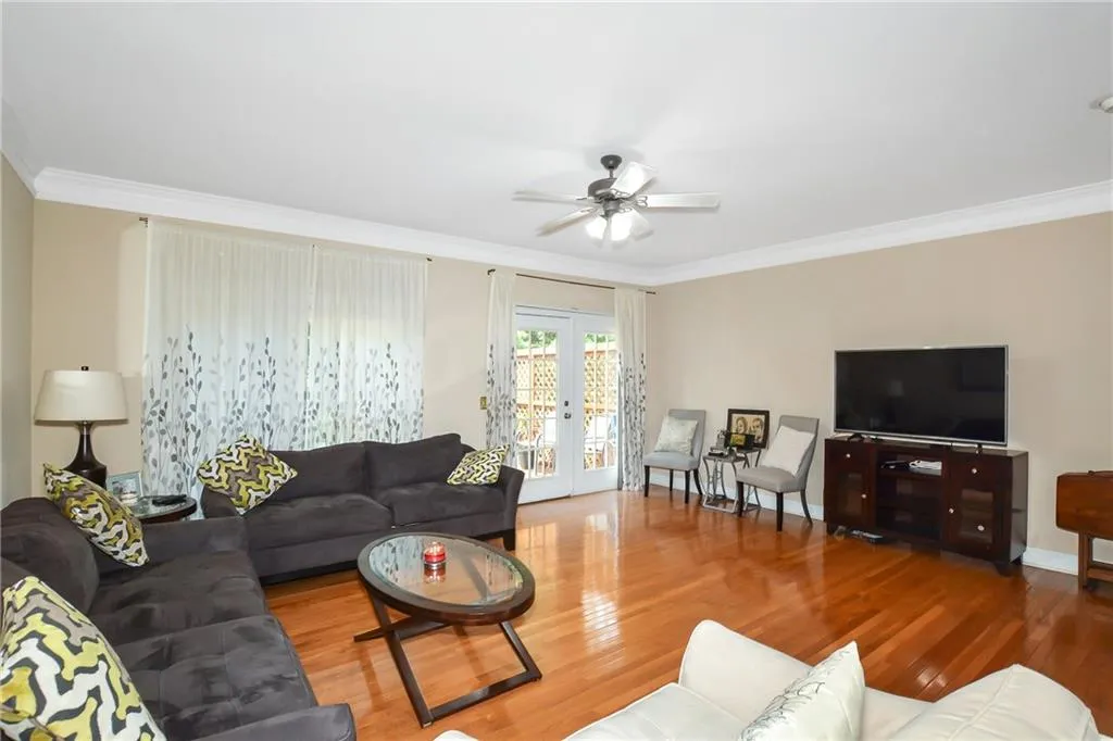 1200 Wing Street Unit 13, Sandy Springs, Georgia 30350, 3 Bedrooms Bedrooms, ,3 BathroomsBathrooms,Residential,Sold,1200 Wing Street Unit 13,6071388