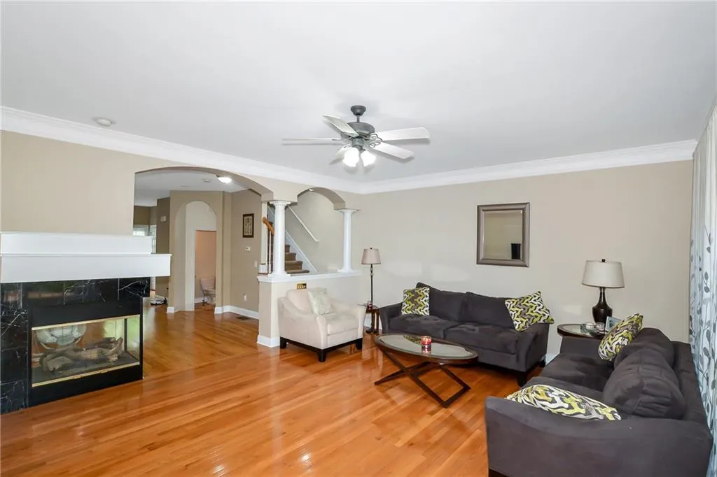 1200 Wing Street Unit 13, Sandy Springs, Georgia 30350, 3 Bedrooms Bedrooms, ,3 BathroomsBathrooms,Residential,Sold,1200 Wing Street Unit 13,6071388