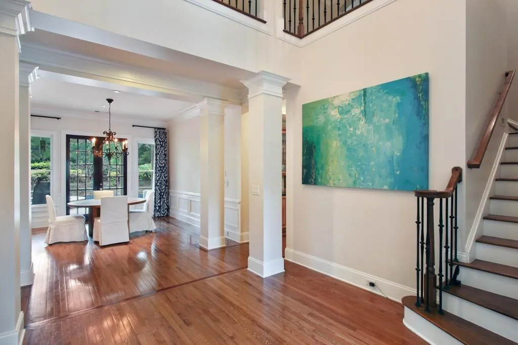 710 Glengate Place, Atlanta, Georgia 30328, 5 Bedrooms Bedrooms, ,5 BathroomsBathrooms,Residential,Sold,710 Glengate Place,5725214