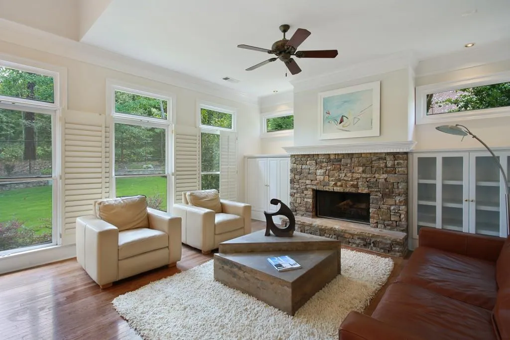 710 Glengate Place, Atlanta, Georgia 30328, 5 Bedrooms Bedrooms, ,5 BathroomsBathrooms,Residential,Sold,710 Glengate Place,5725214