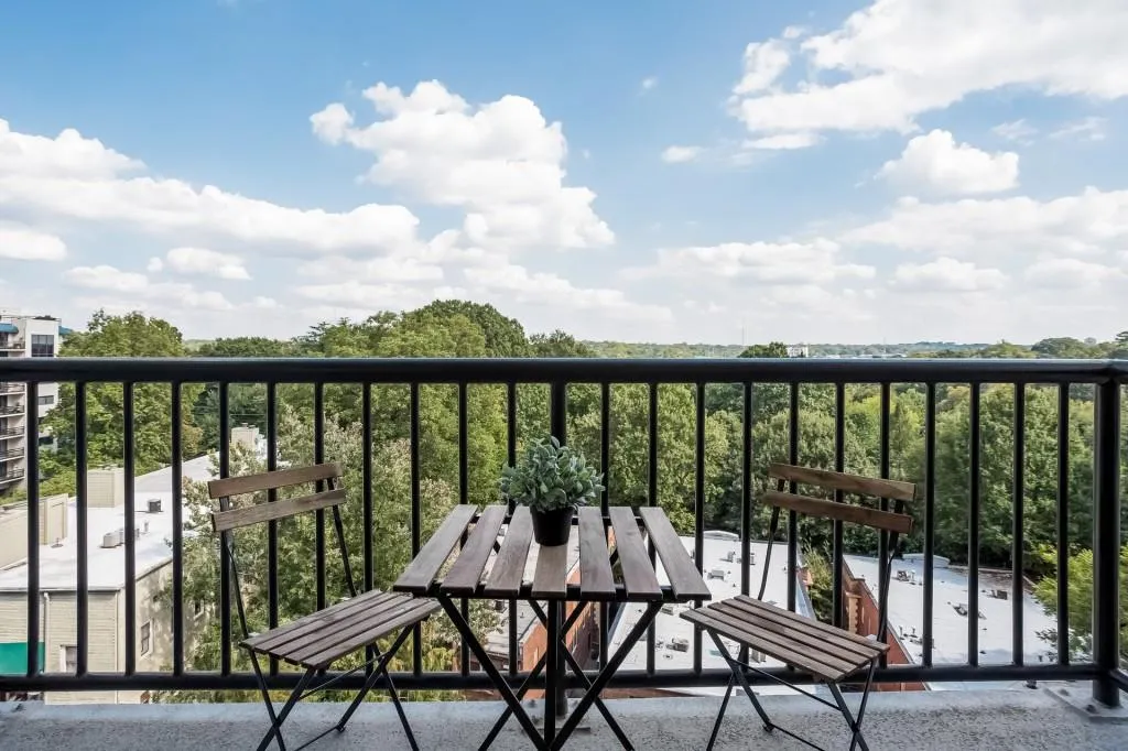 275 13th Street Unit 703, Atlanta, Georgia 30309, 1 Bedroom Bedrooms, ,1 BathroomBathrooms,Residential,Sold,275 13th Street Unit 703,5758773