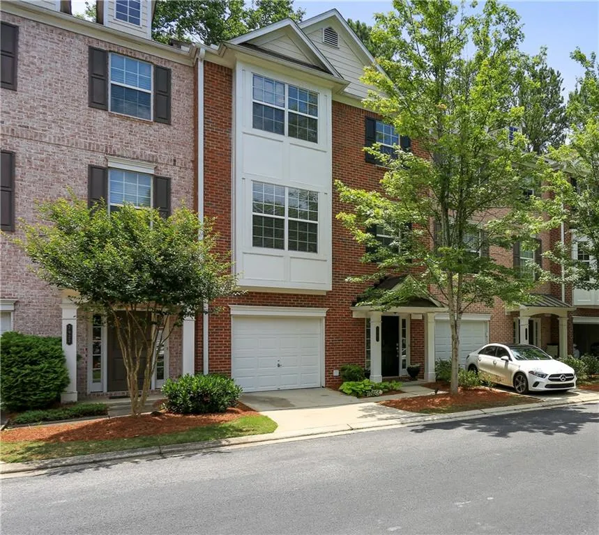 7923 Kiverton Place, Sandy Springs, Georgia 30350, 3 Bedrooms Bedrooms, ,3 BathroomsBathrooms,Residential,Sold,7923 Kiverton Place,6738655