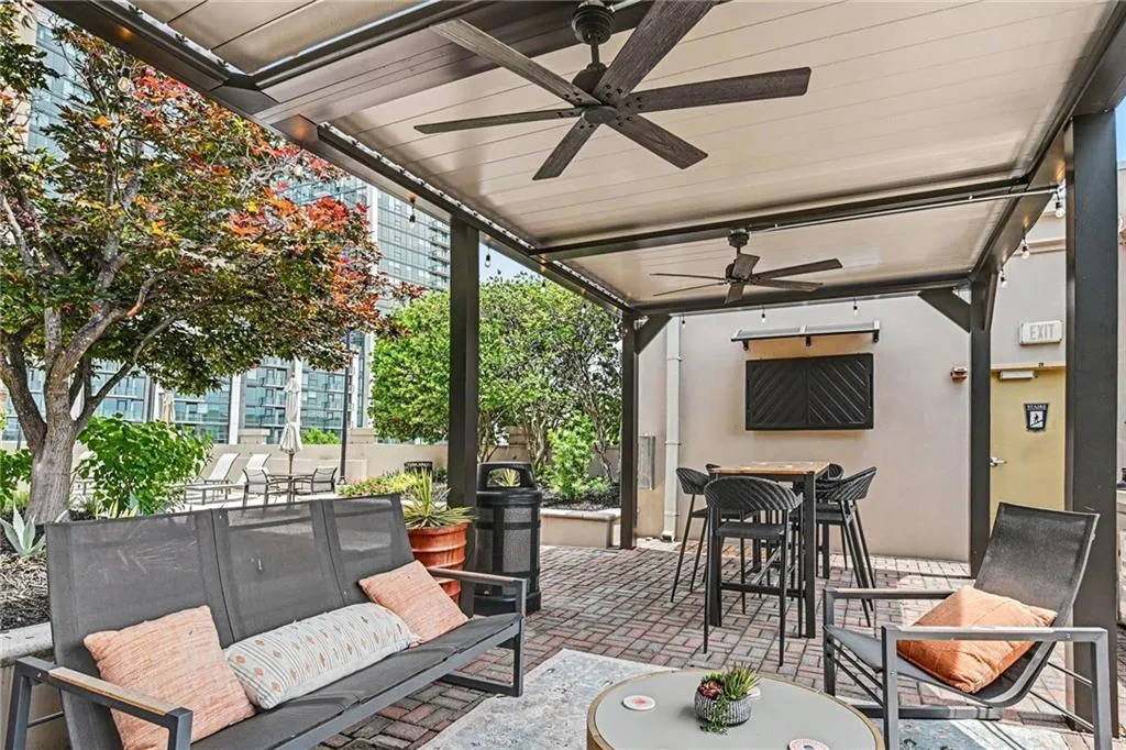 325 E Paces Ferry Road Ne Unit 1511, Atlanta, Georgia 30305, 2 Bedrooms Bedrooms, 0 ,2 BathroomsBathrooms,Residential,For Sale,325 E Paces Ferry Road Ne Unit 1511,7769528