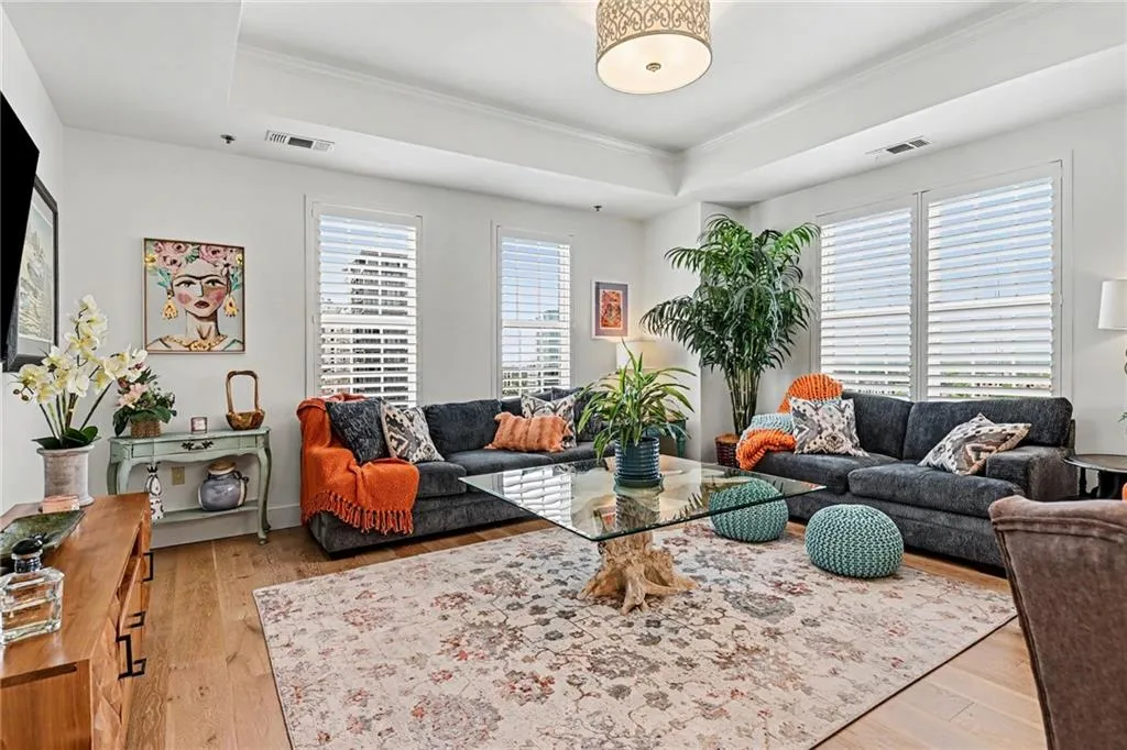 325 E Paces Ferry Road Ne Unit 1511, Atlanta, Georgia 30305, 2 Bedrooms Bedrooms, 0 ,2 BathroomsBathrooms,Residential,For Sale,325 E Paces Ferry Road Ne Unit 1511,7769528