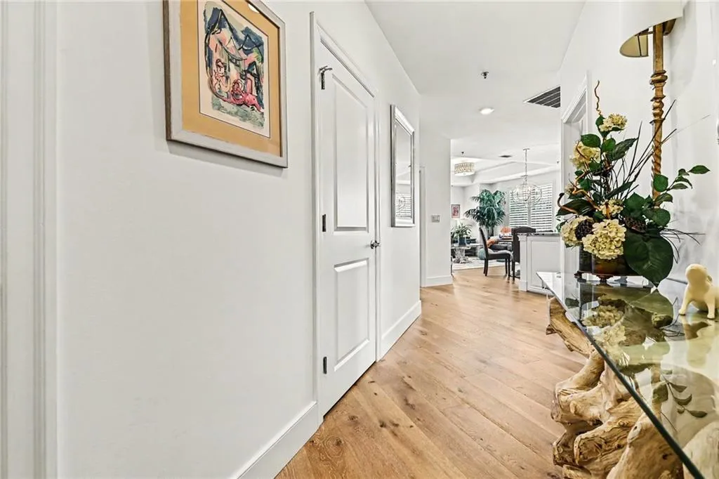 325 E Paces Ferry Road Ne Unit 1511, Atlanta, Georgia 30305, 2 Bedrooms Bedrooms, 0 ,2 BathroomsBathrooms,Residential,For Sale,325 E Paces Ferry Road Ne Unit 1511,7769528