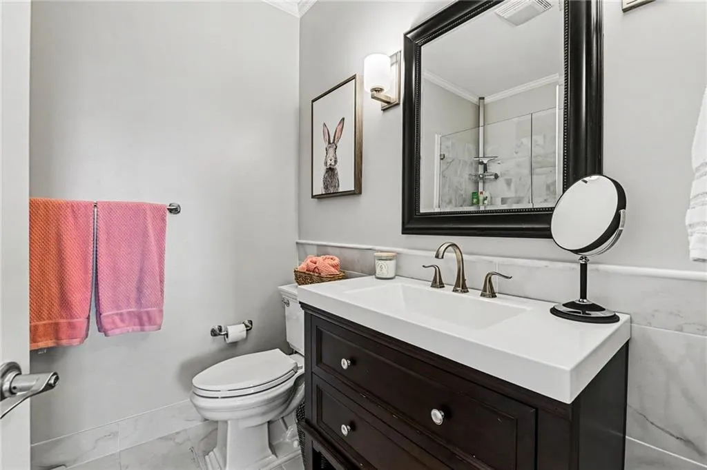 325 E Paces Ferry Road Ne Unit 1511, Atlanta, Georgia 30305, 2 Bedrooms Bedrooms, 0 ,2 BathroomsBathrooms,Residential,For Sale,325 E Paces Ferry Road Ne Unit 1511,7769528