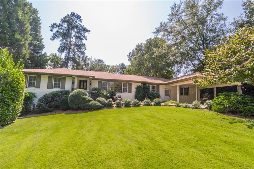 84 Mount Paran Road Nw, Sandy Springs, Georgia 30327, 3 Bedrooms Bedrooms, ,3 BathroomsBathrooms,Residential,Sold,84 Mount Paran Road Nw,6626940