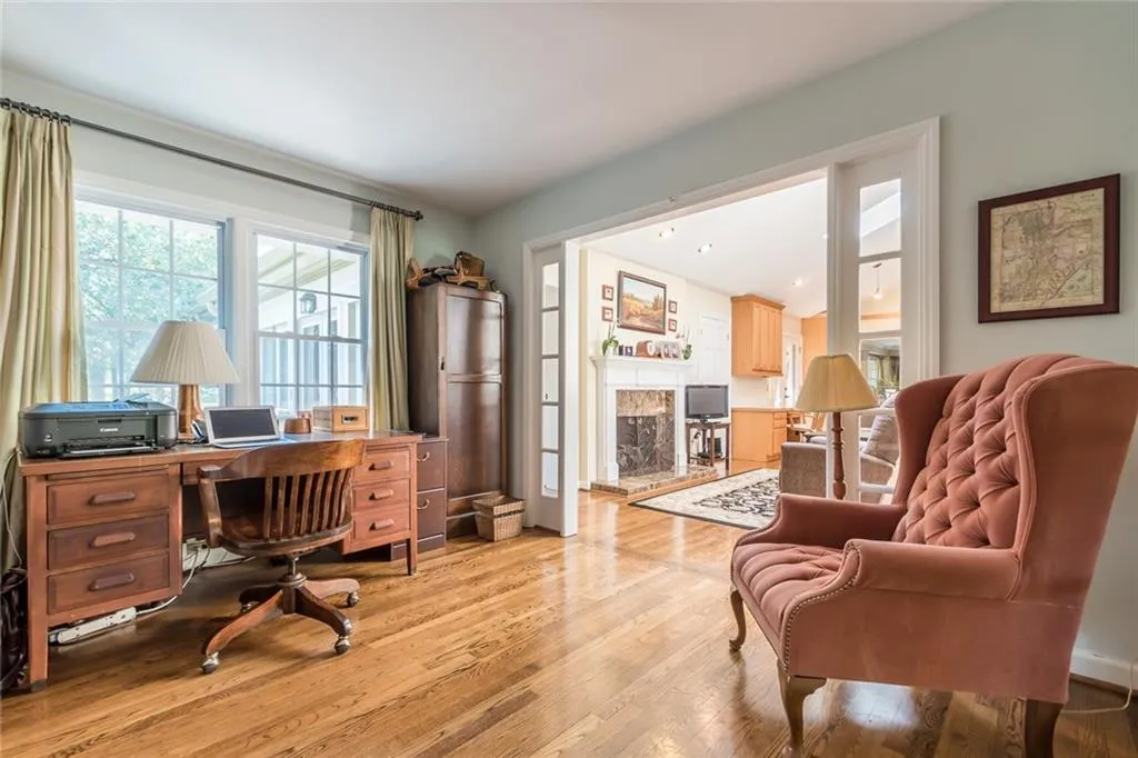 84 Mount Paran Road Nw, Sandy Springs, Georgia 30327, 3 Bedrooms Bedrooms, ,3 BathroomsBathrooms,Residential,Sold,84 Mount Paran Road Nw,6626940