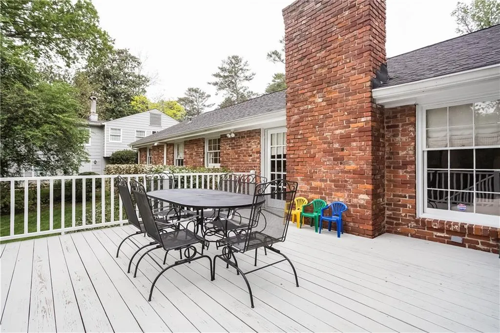 495 Pine Forest Road, Atlanta, Georgia 30342, 4 Bedrooms Bedrooms, ,3 BathroomsBathrooms,Residential,Sold,495 Pine Forest Road,5842502