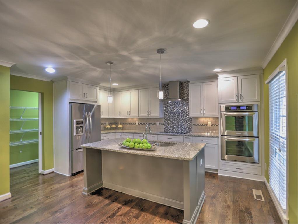 380 The Chace, Sandy Springs, Georgia 30328, 4 Bedrooms Bedrooms, ,4 BathroomsBathrooms,Residential,Sold,380 The Chace,7284479