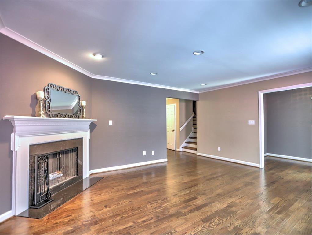 380 The Chace, Sandy Springs, Georgia 30328, 4 Bedrooms Bedrooms, ,4 BathroomsBathrooms,Residential,Sold,380 The Chace,7284479