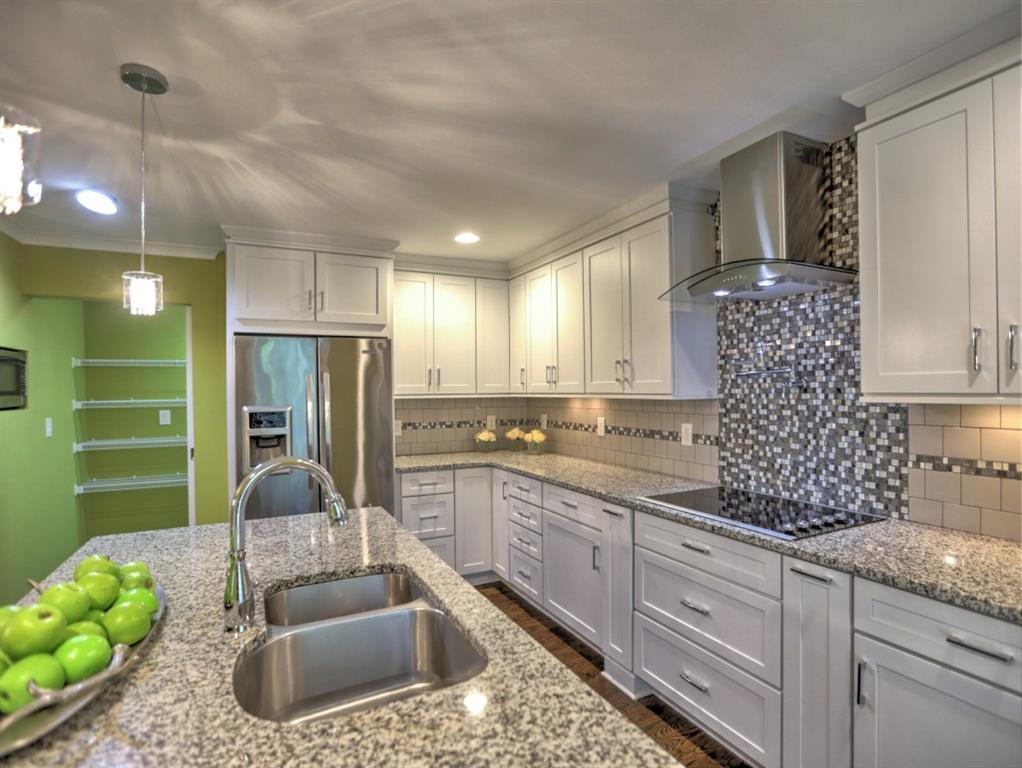 380 The Chace, Sandy Springs, Georgia 30328, 4 Bedrooms Bedrooms, ,4 BathroomsBathrooms,Residential,Sold,380 The Chace,7284479