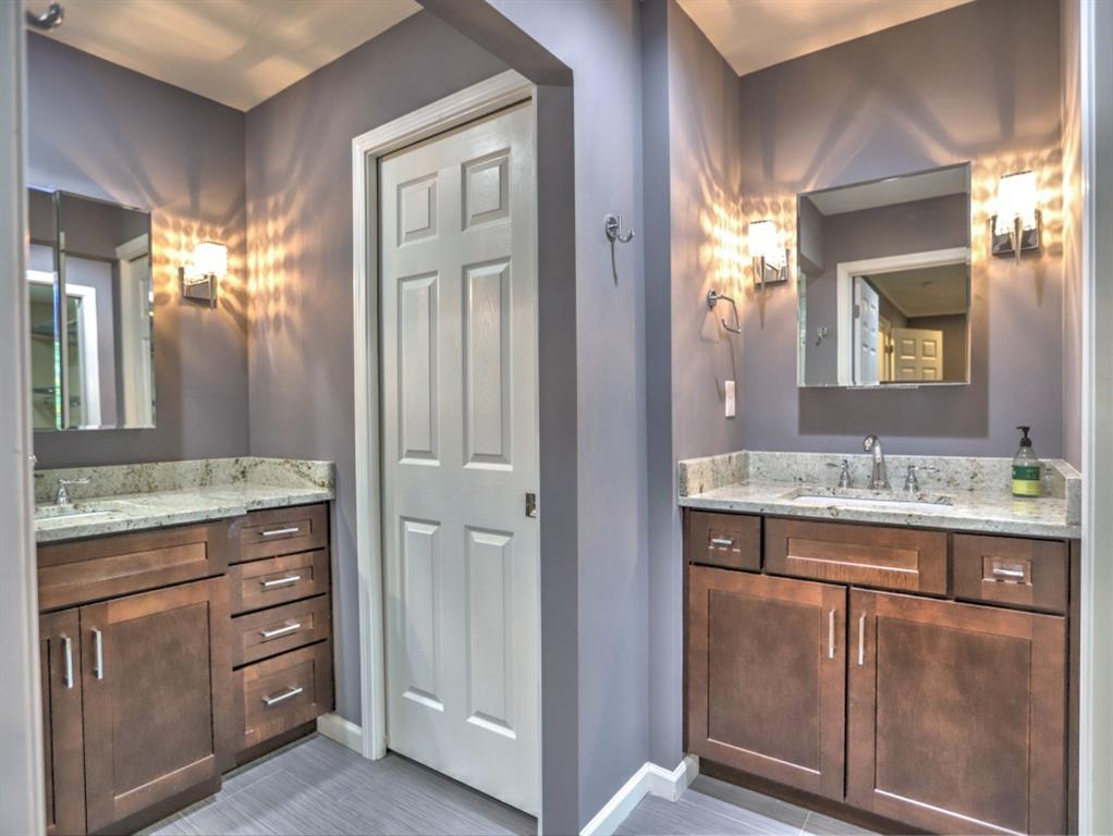 380 The Chace, Sandy Springs, Georgia 30328, 4 Bedrooms Bedrooms, ,4 BathroomsBathrooms,Residential,Sold,380 The Chace,7284479