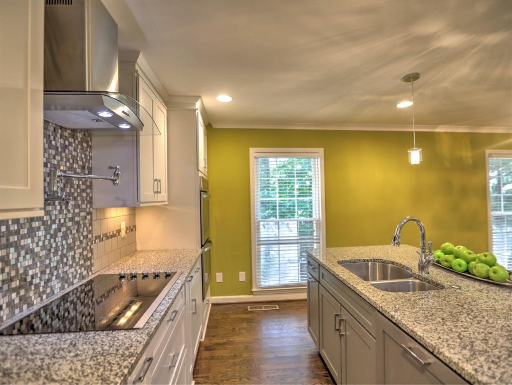 380 The Chace, Sandy Springs, Georgia 30328, 4 Bedrooms Bedrooms, ,4 BathroomsBathrooms,Residential,Sold,380 The Chace,7284479