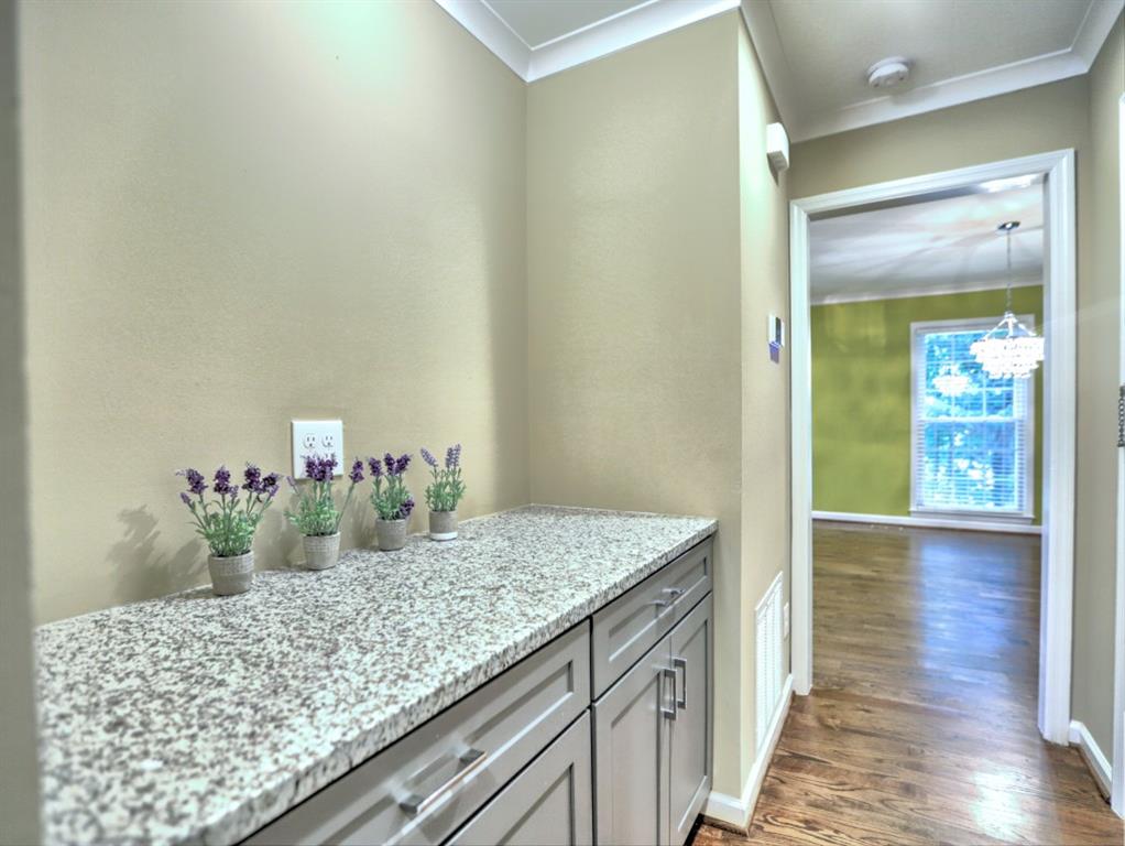 380 The Chace, Sandy Springs, Georgia 30328, 4 Bedrooms Bedrooms, ,4 BathroomsBathrooms,Residential,Sold,380 The Chace,7284479