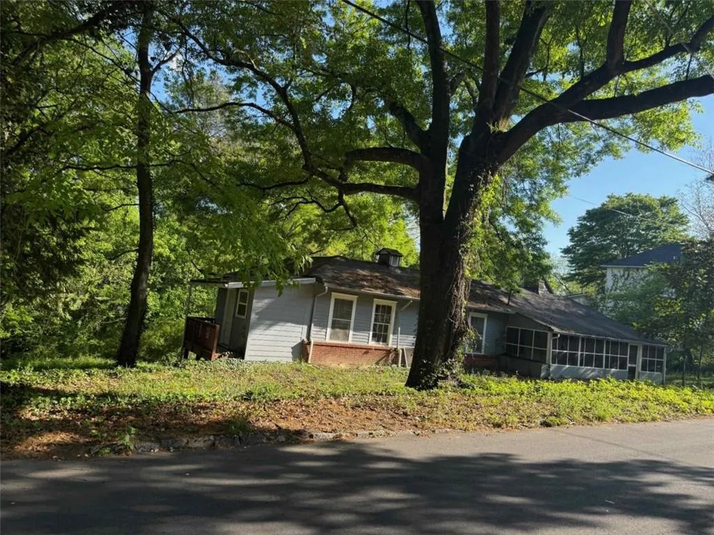 2420 Claude Street, Atlanta, Georgia 30318, 0 ,Land,For Sale,2420 Claude Street,7752414